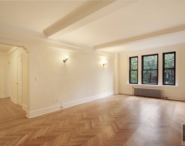 East 68 Street - Photo Thumbnail 1