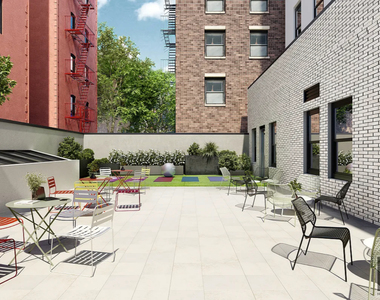 East 177 Street - Photo Thumbnail 10