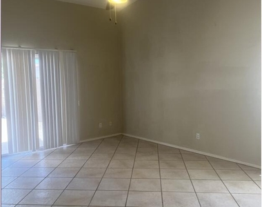 617 S Golden Key Street - Photo Thumbnail 4