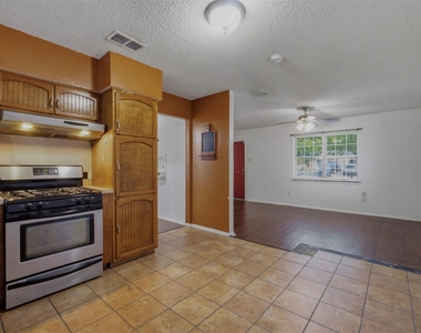 4577 Bonanza Lane - Photo Thumbnail 4