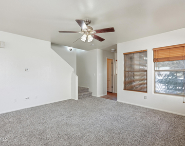 4923 N 108th Drive - Photo Thumbnail 4