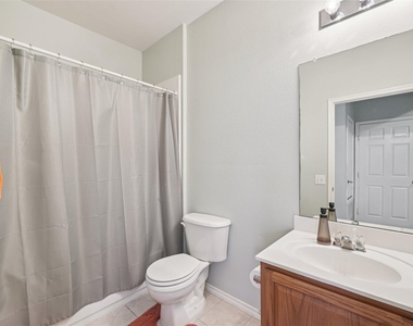 3225 Judge Holland Lane - Photo Thumbnail 26