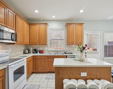 3225 Judge Holland Lane - Photo Thumbnail 15