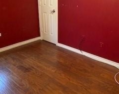 2716 El Greco Lane - Photo Thumbnail 10