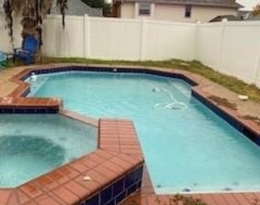 2716 El Greco Lane - Photo Thumbnail 13