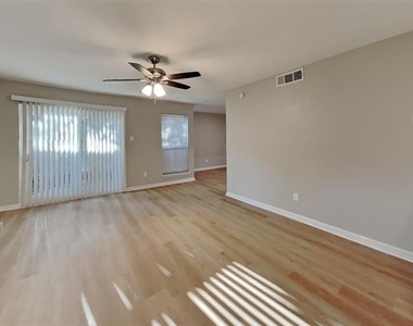 2930 Canis Circle - Photo Thumbnail 1