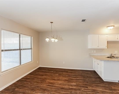 6000 Lavaca Drive - Photo Thumbnail 4