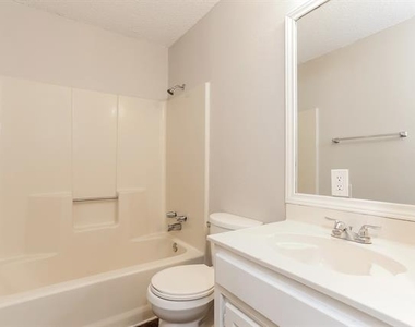 6000 Lavaca Drive - Photo Thumbnail 12