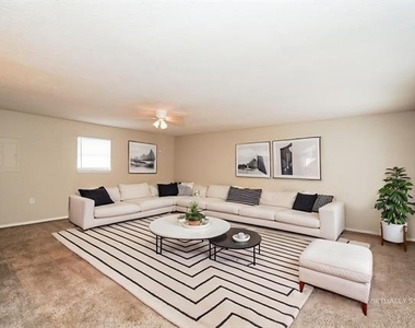 3417 Willowcrest Drive - Photo Thumbnail 2