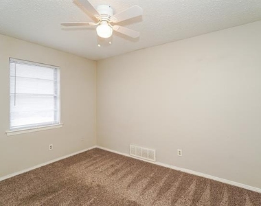 3417 Willowcrest Drive - Photo Thumbnail 12