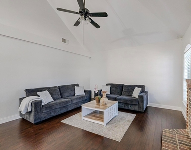 7936 Quest Court - Photo Thumbnail 10