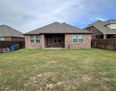 3621 Arabella Way - Photo Thumbnail 27
