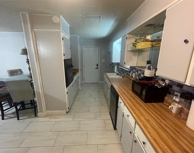 114 Crestridge Drive - Photo Thumbnail 7
