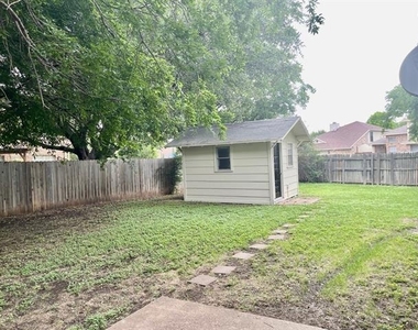 5202 Sherburne Drive - Photo Thumbnail 20