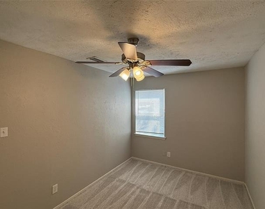 4250 Wiley College Drive - Photo Thumbnail 14
