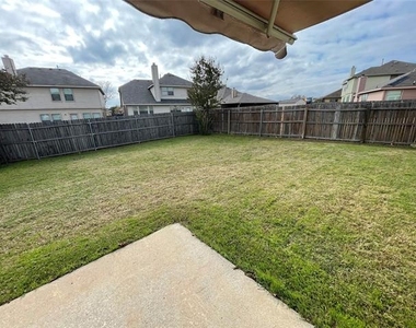 1428 Wind Dancer Trail - Photo Thumbnail 23