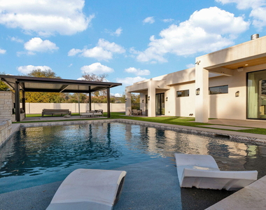 11842 N Miller Road - Photo Thumbnail 81