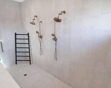 11842 N Miller Road - Photo Thumbnail 61