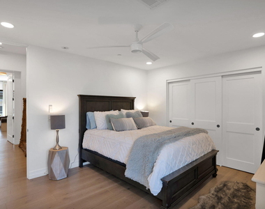 11842 N Miller Road - Photo Thumbnail 48