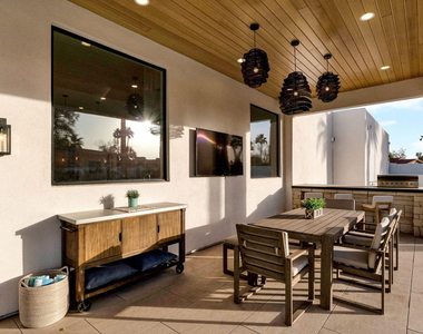 11842 N Miller Road - Photo Thumbnail 91