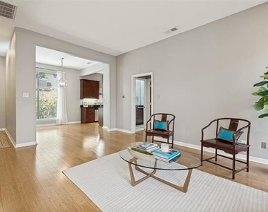 4031 Holland Avenue - Photo Thumbnail 2