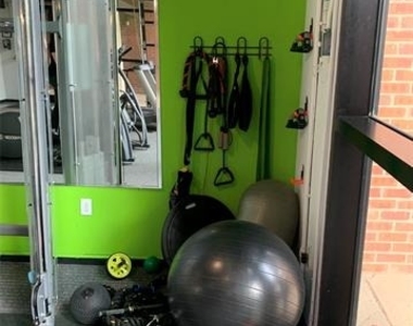 3110 Thomas Avenue - Photo Thumbnail 33