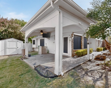 2084 Sundance Court - Photo Thumbnail 26