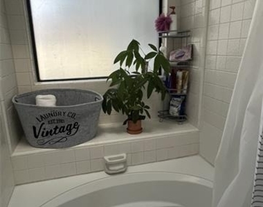2084 Sundance Court - Photo Thumbnail 8
