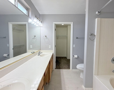 805 S Esmeralda -- - Photo Thumbnail 14