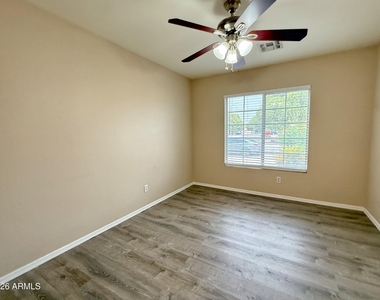 805 S Esmeralda -- - Photo Thumbnail 23