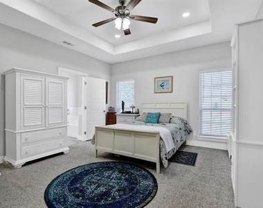 3101 S College Boulevard - Photo Thumbnail 20