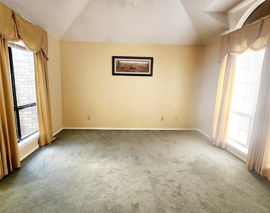 3500 E Park Boulevard - Photo Thumbnail 14