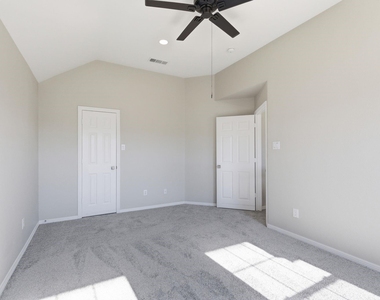 7000 Winthorp Drive - Photo Thumbnail 29