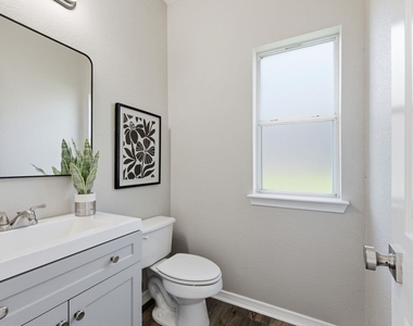 7000 Winthorp Drive - Photo Thumbnail 20