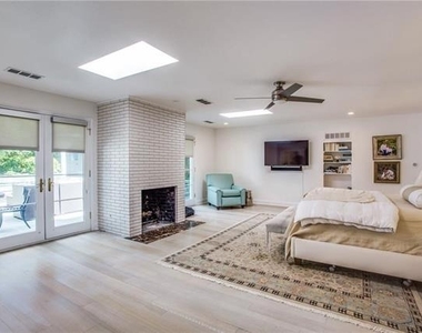 4804 Alan Dale Lane - Photo Thumbnail 25
