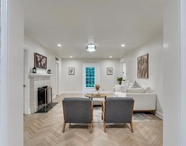 4804 Alan Dale Lane - Photo Thumbnail 16