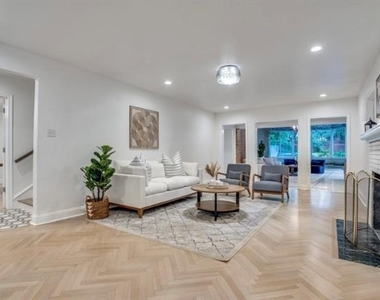 4804 Alan Dale Lane - Photo Thumbnail 15