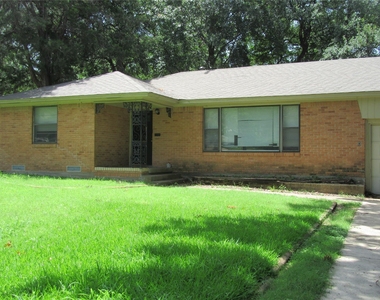 7410 Piedmont Drive - Photo Thumbnail 1