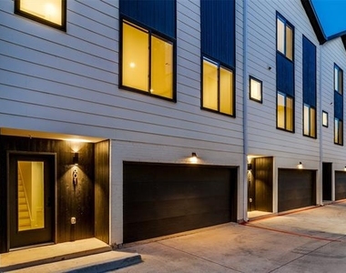 5609 Live Oak Street - Photo Thumbnail 19