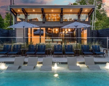 4718 Bryan Street - Photo Thumbnail 17