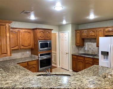 4914 Shadowood Road - Photo Thumbnail 16