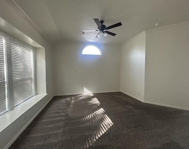 3406 Founders Trail - Photo Thumbnail 13