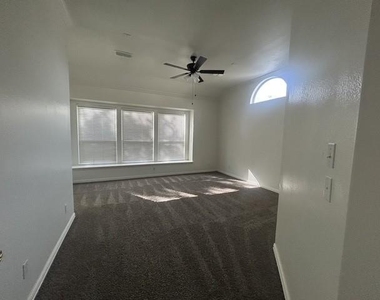 3406 Founders Trail - Photo Thumbnail 12