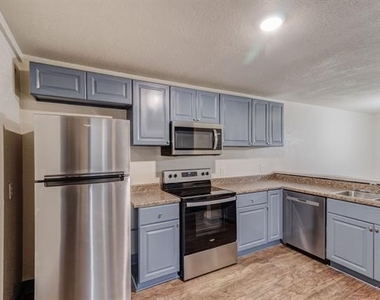 4511 Alamosa - Photo Thumbnail 2