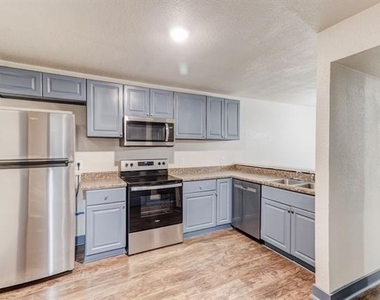 4511 Alamosa - Photo Thumbnail 8