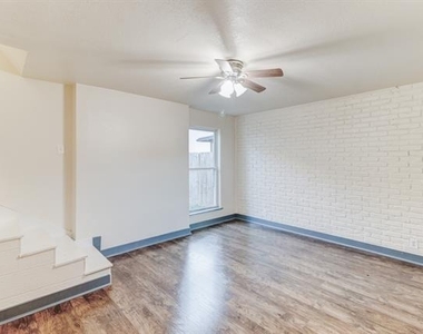 4511 Alamosa - Photo Thumbnail 9