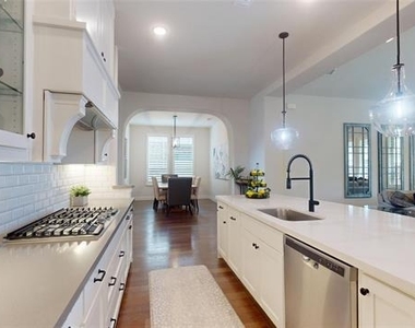 2912 Seattle Slew Drive - Photo Thumbnail 9