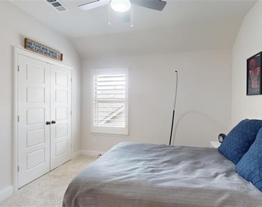 2912 Seattle Slew Drive - Photo Thumbnail 36