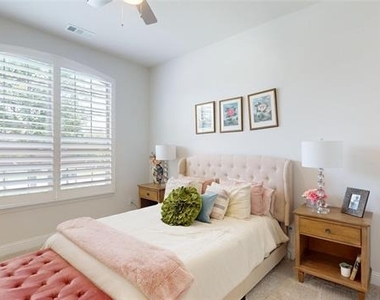 2912 Seattle Slew Drive - Photo Thumbnail 23