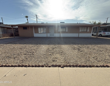 7010 N 34th Avenue - Photo Thumbnail 1
